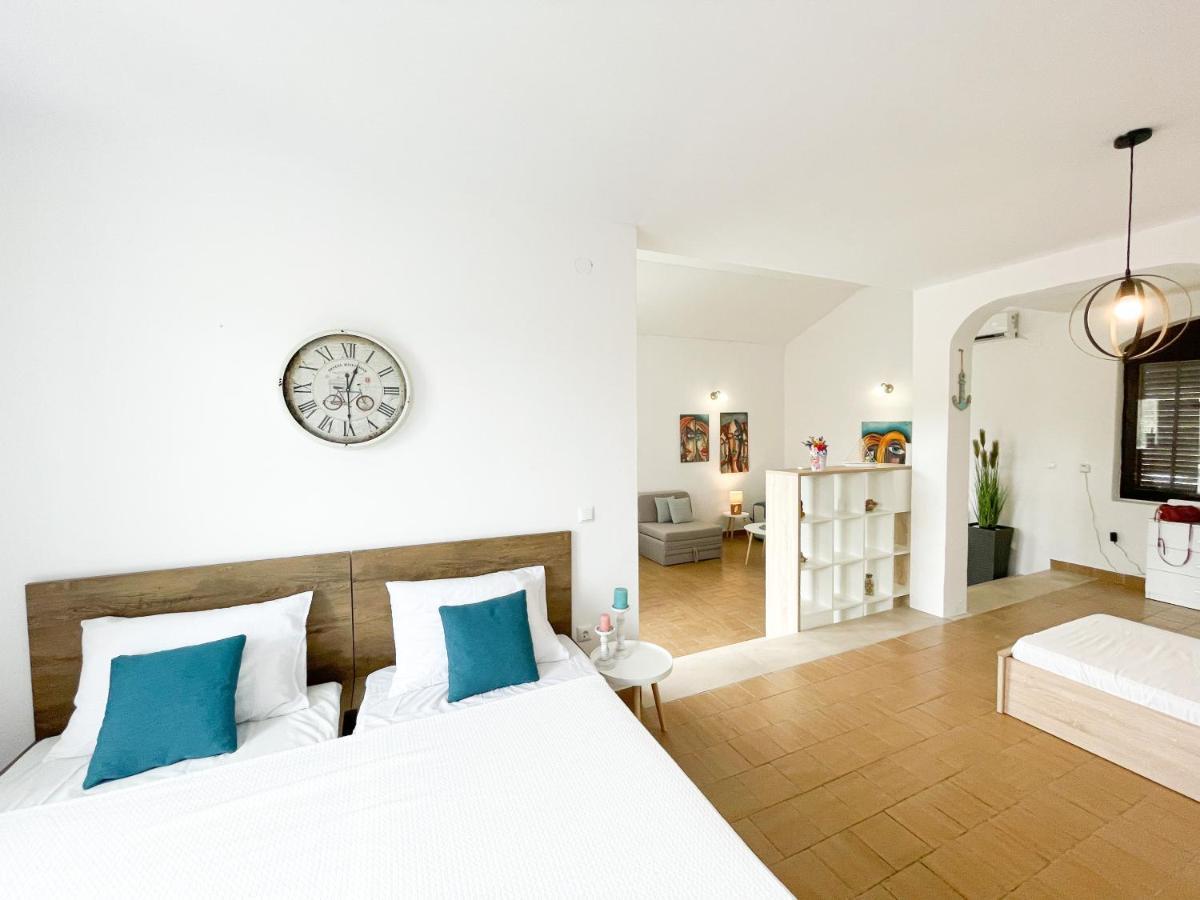 Spacious Apartment Amaros 코츌라 외부 사진