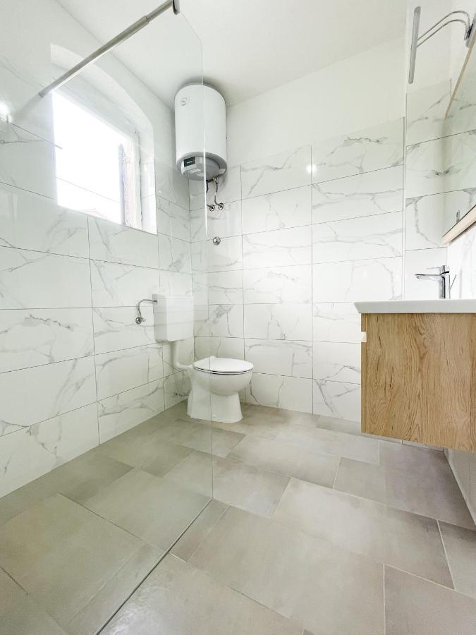 Spacious Apartment Amaros 코츌라 외부 사진